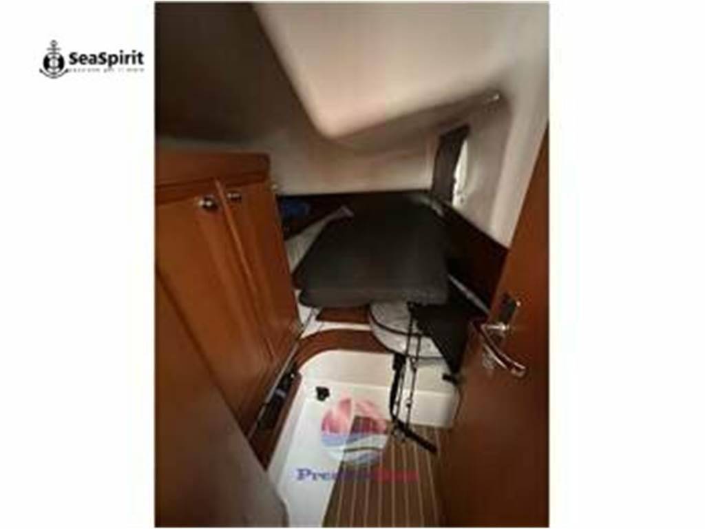 Elan marine 37