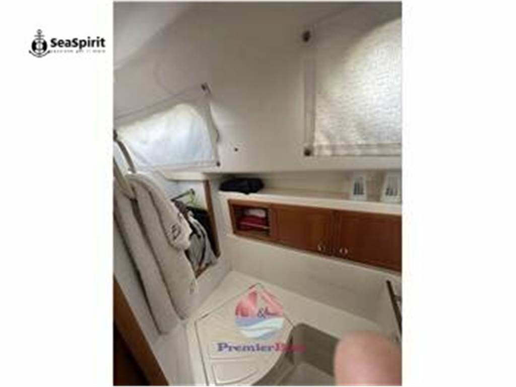 Elan marine 37