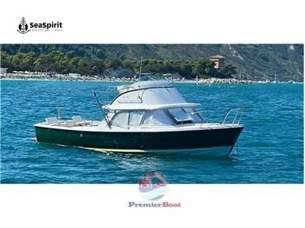 Bertram 31 fly