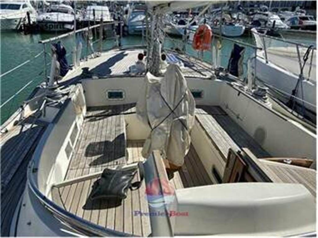 Wauquiez Amphitrite 43 ketch