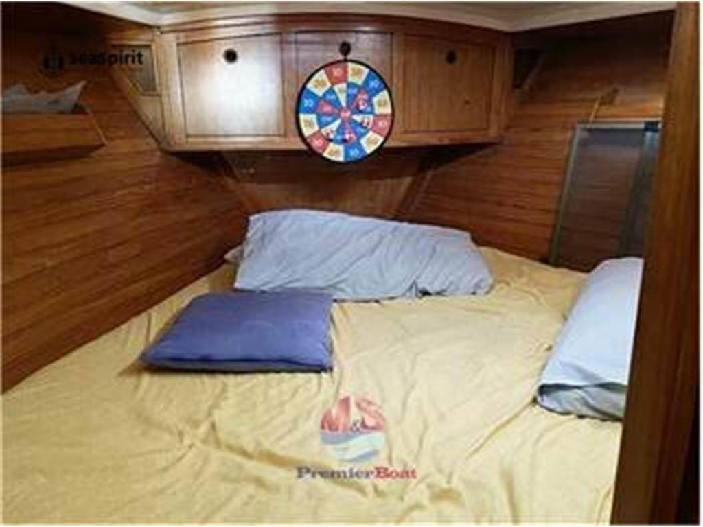 Wauquiez Amphitrite 43 ketch