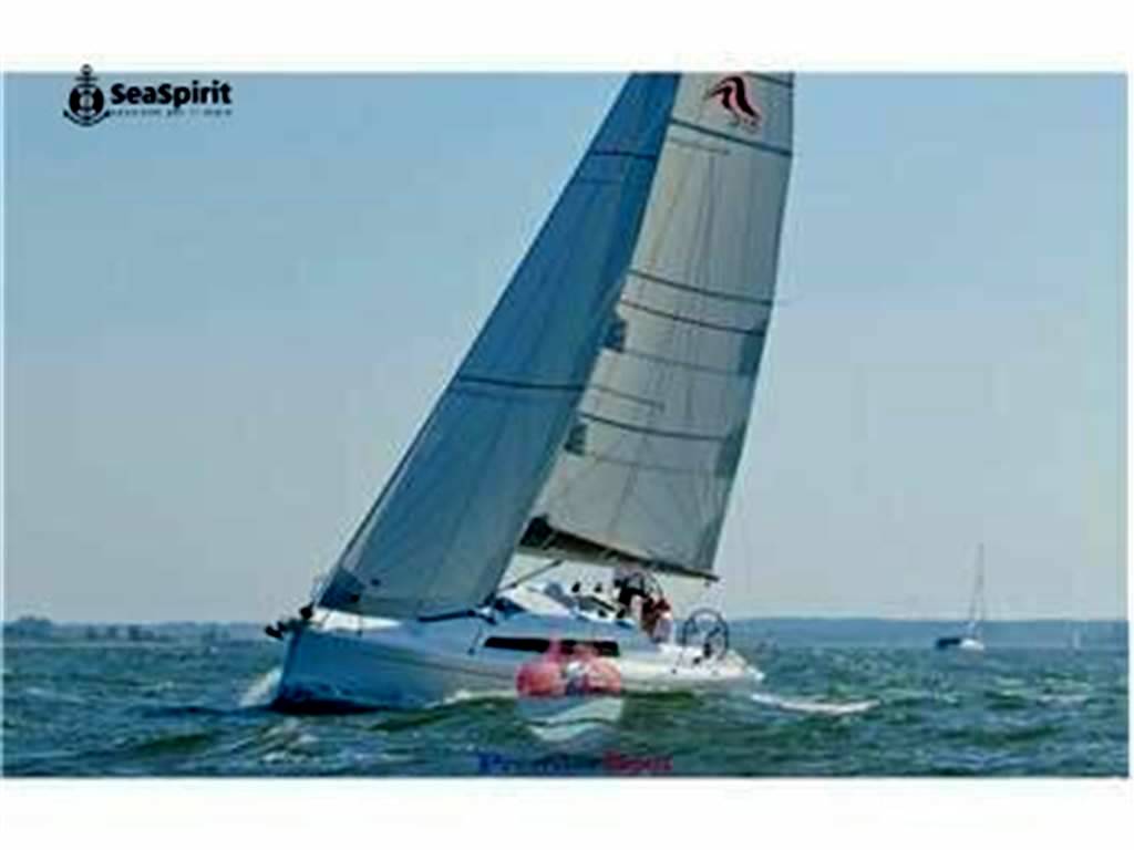 Hanse 315 new - natante ̸ dies