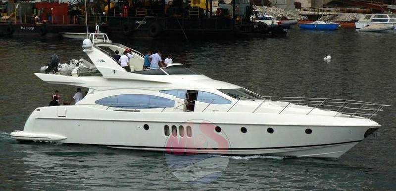 Azimut Az 68 fly plus