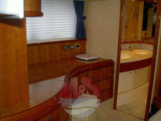 Azimut Az 68 fly plus