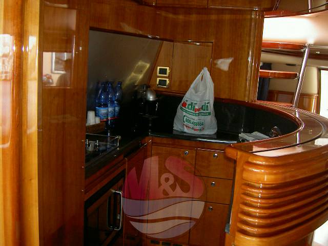 Azimut Az 68 fly plus