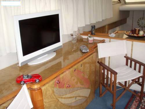Marine projects Princess 480 fly