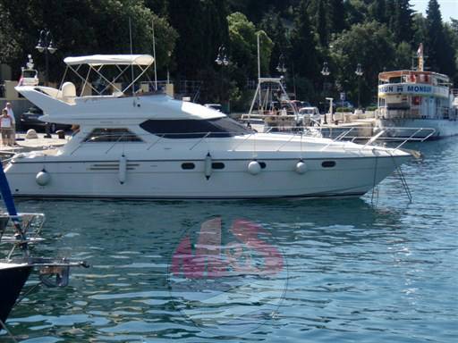 Marine projects Princess 480 fly