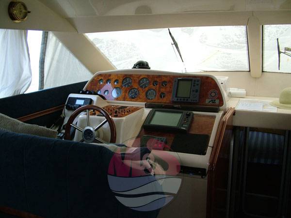 Azimut Az 43 fly 3 cabine