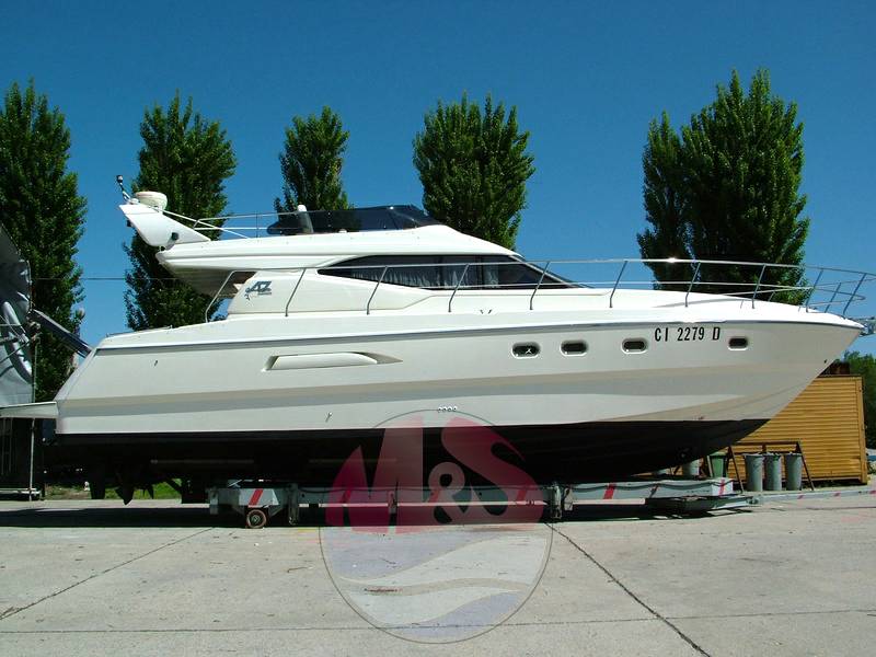 Azimut Az 43 fly 3 cabine