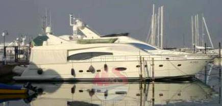 Ferretti 680 fly
