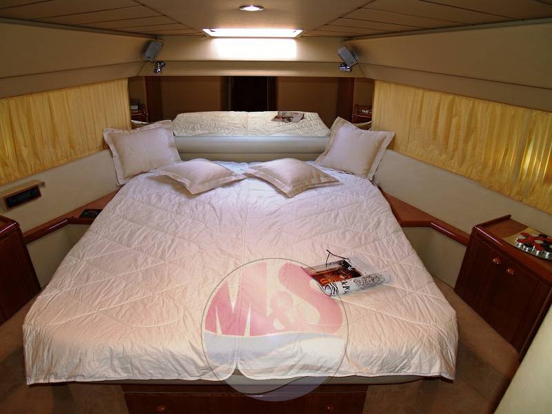 Ferretti 480 fly