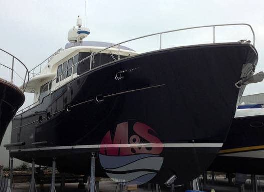 Cantieri estensi Maine 530 fly