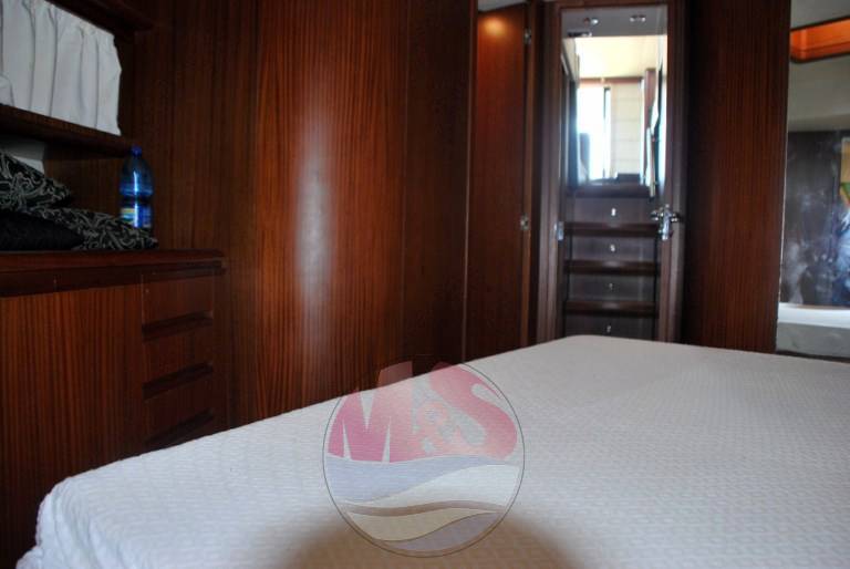 Cantieri estensi Maine 530 fly
