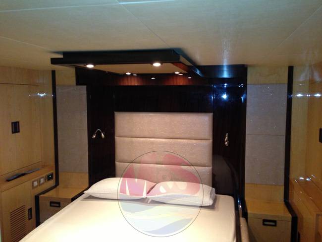 Gulf craft Majesty 56 fly