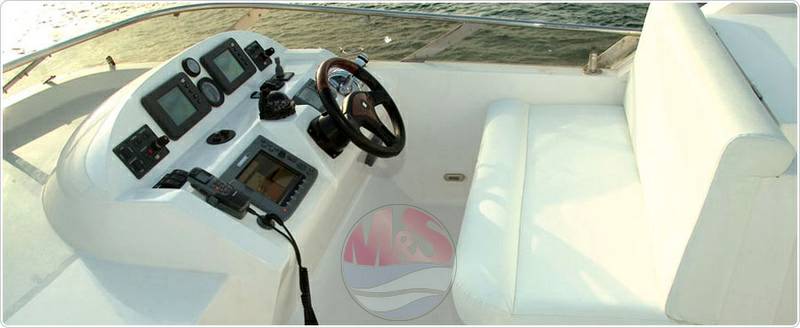 Gulf craft Majesty 56 fly