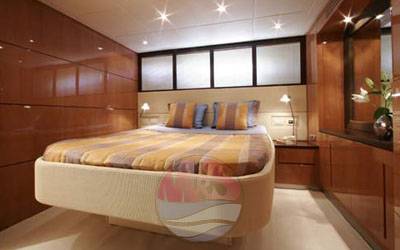 Pershing 56