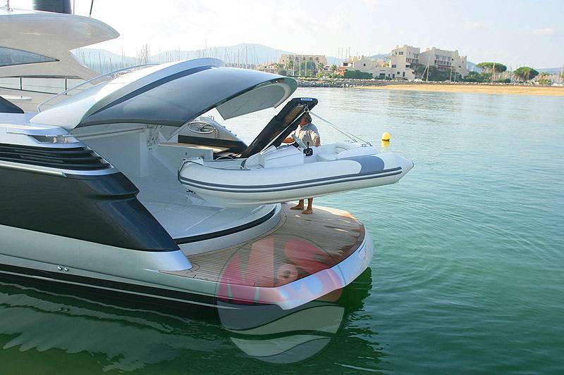 Pershing 56