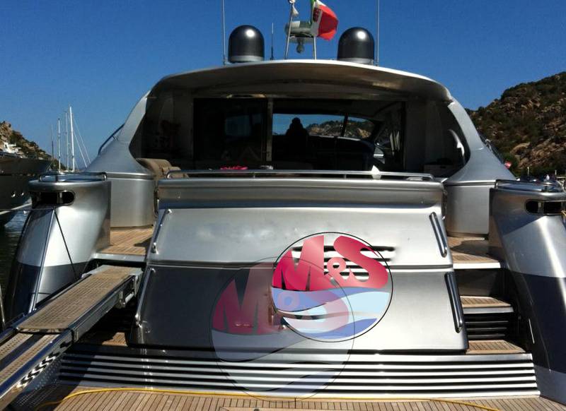 Pershing 88 silver