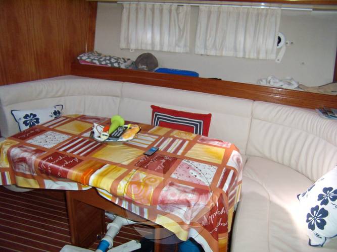 Bavaria 37 sport open