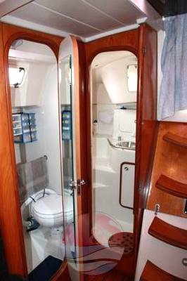 Beneteau Oceanis 37