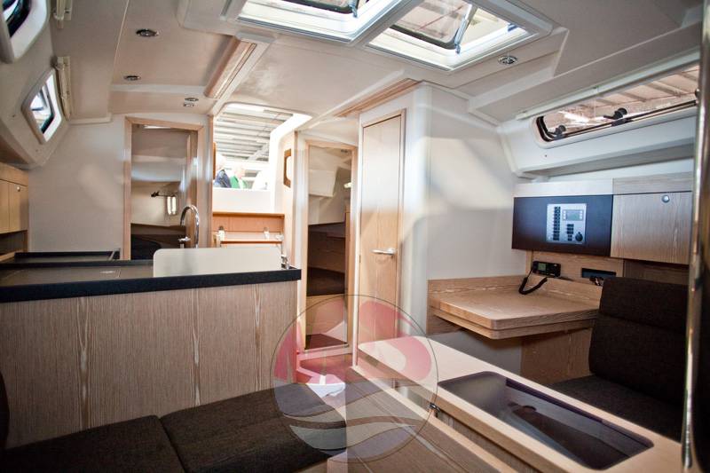 Hanse 345 new natante