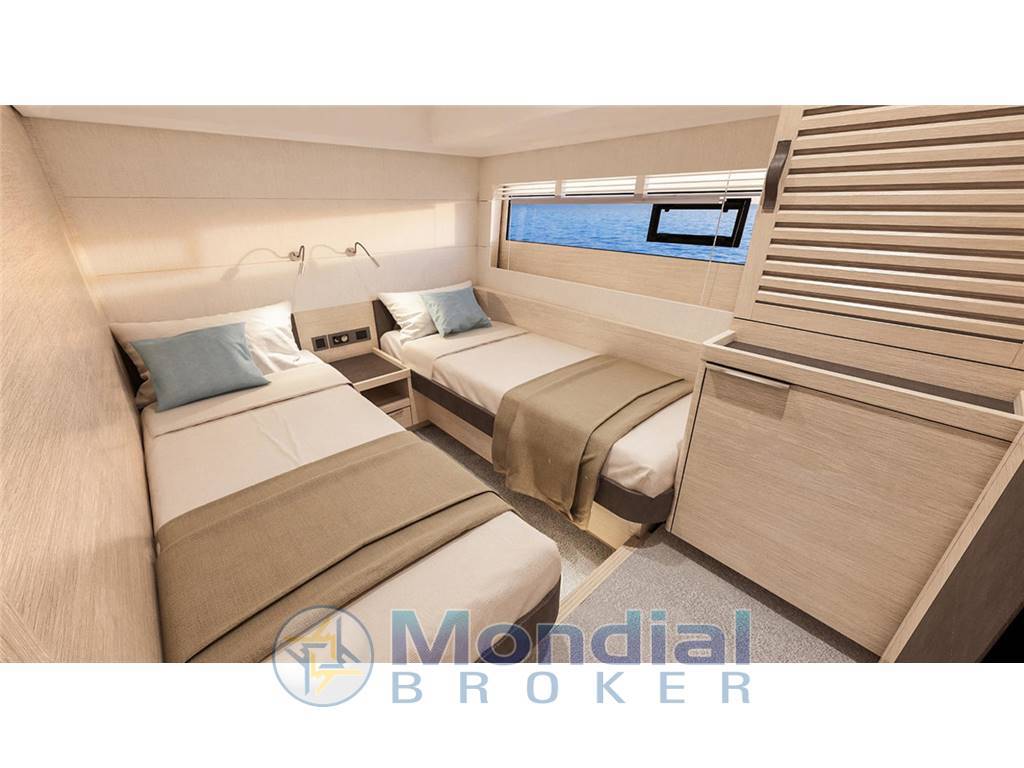 Beneteau Grand trawler 62