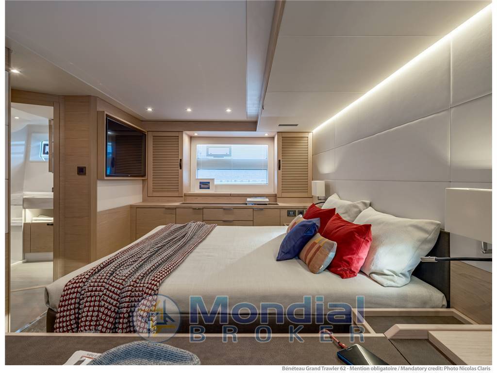 Beneteau Grand trawler 62