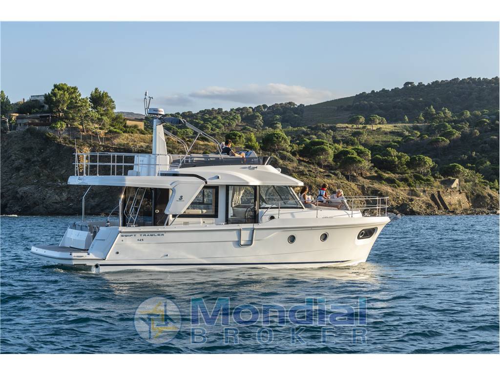 Beneteau Swift trawler 41 fly
