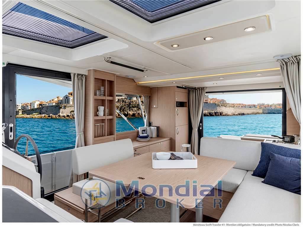 Beneteau Swift trawler 41 fly