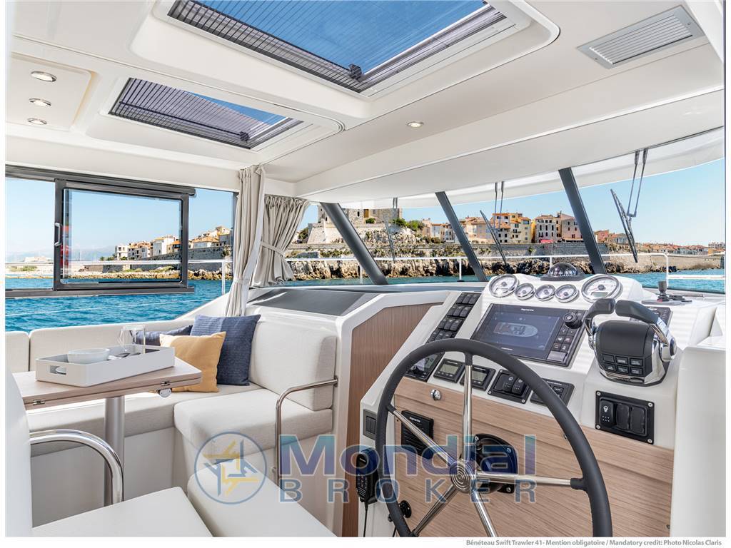 Beneteau Swift trawler 41 fly