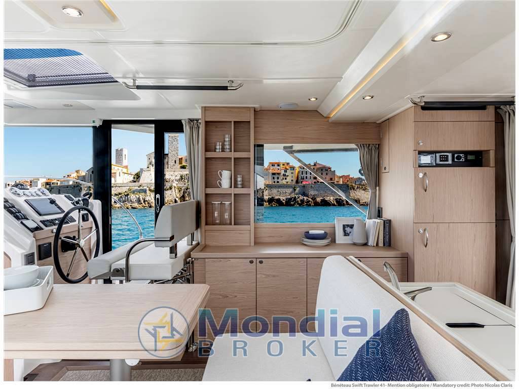 Beneteau Swift trawler 41 fly