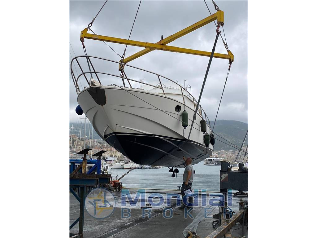 Rover marine Rover 38 lionheart fly