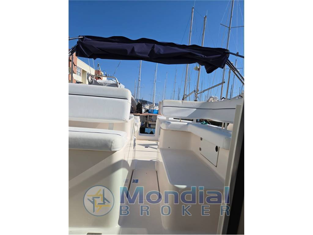 Tiara yacht internayional Tiara 2900 coronet