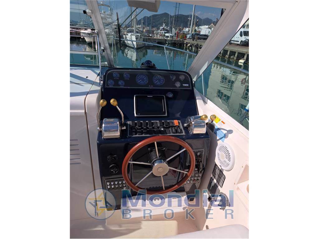 Tiara yacht internayional Tiara 2900 coronet