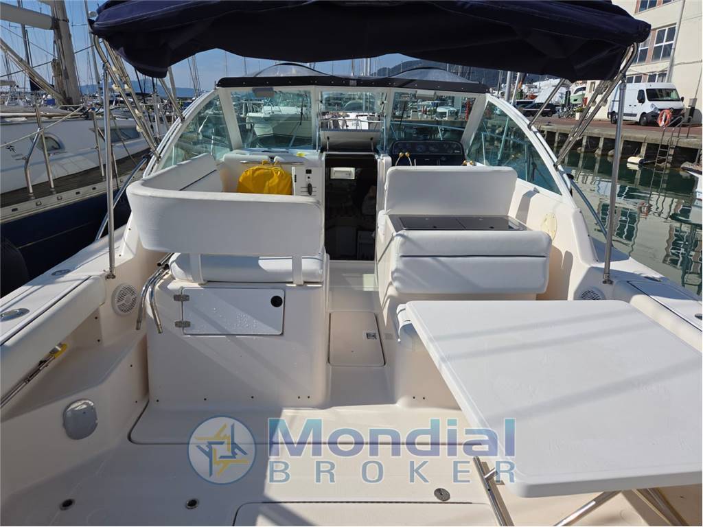 Tiara yacht internayional Tiara 2900 coronet