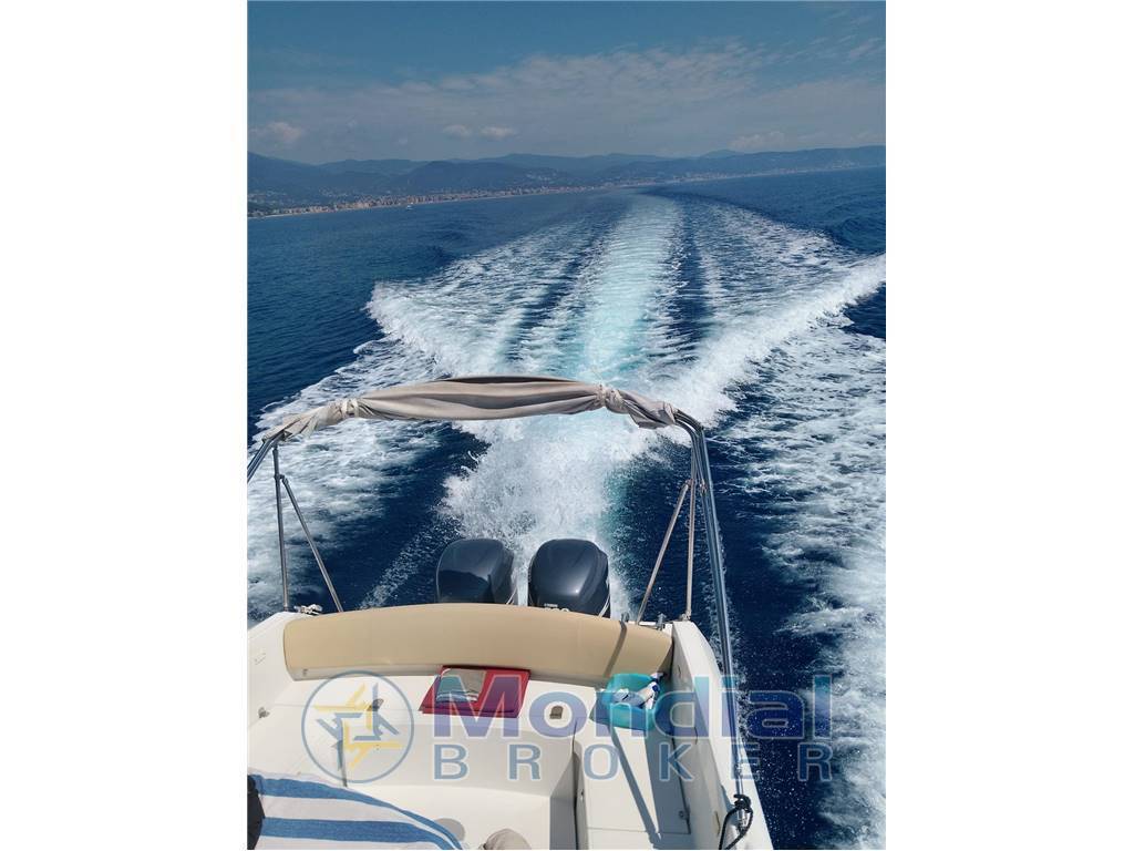 Beneteau Flyer 850