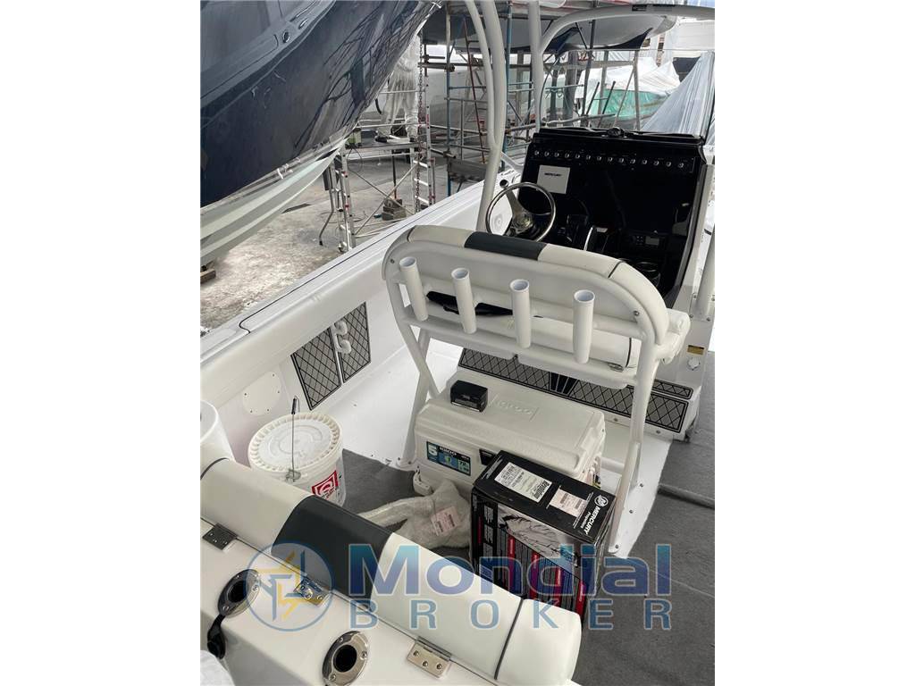 Wellcraft marine 222 fisherman