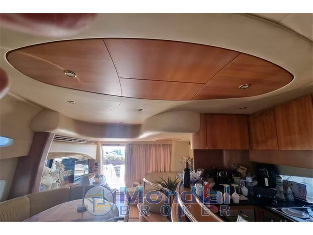 Azimut Az 62 fly evolution