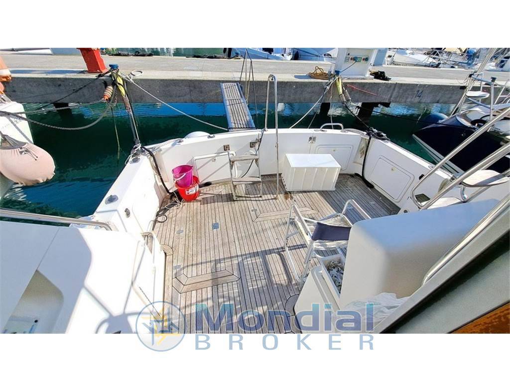 Riviera 36 hard top