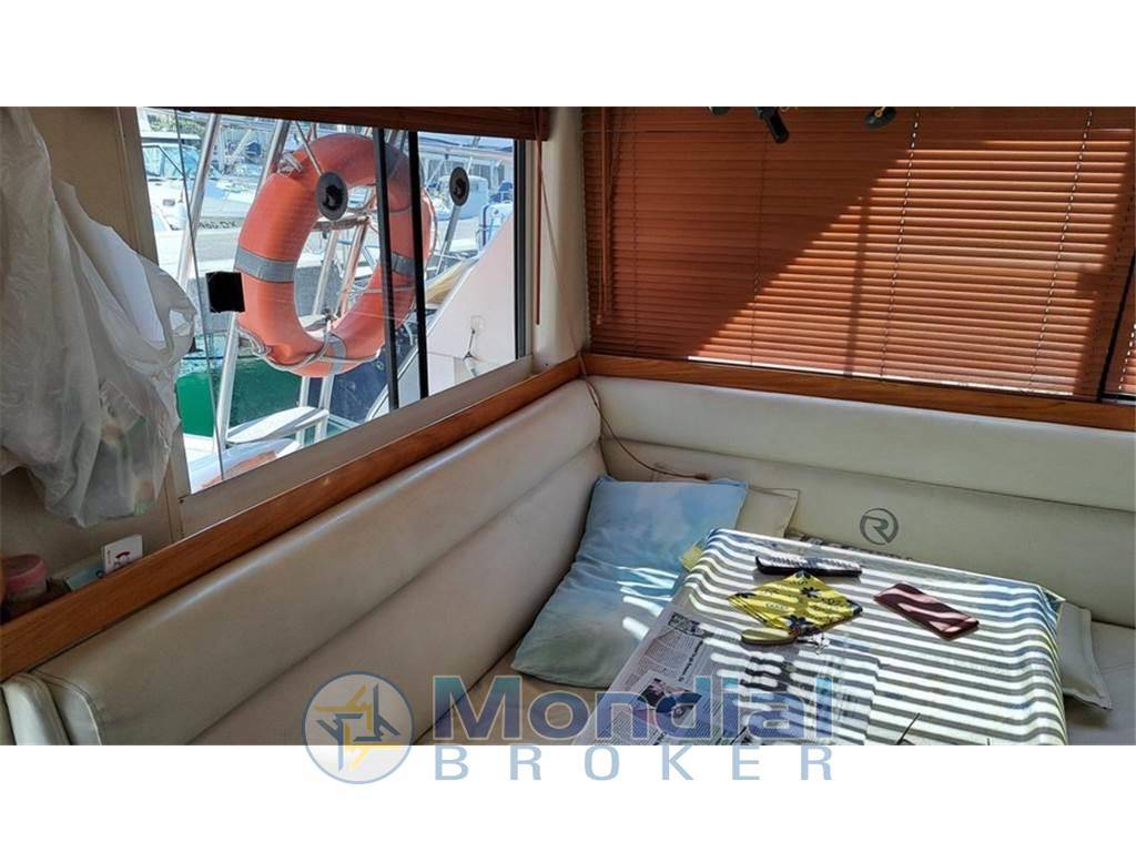 Riviera 36 hard top