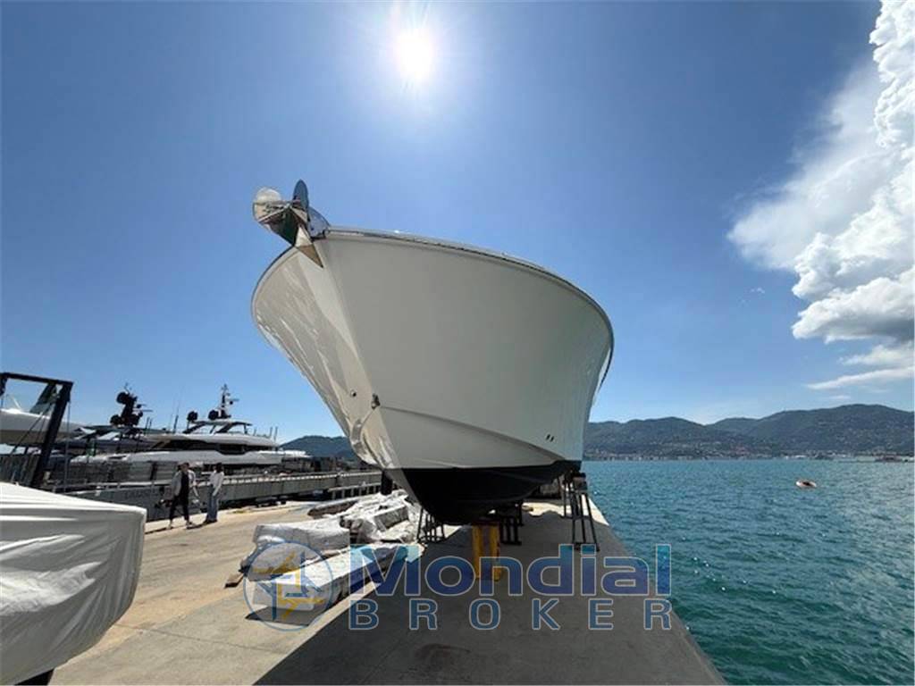 Bertram yacht 39 cc