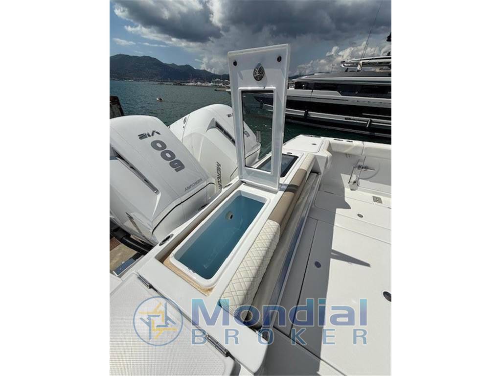 Bertram yacht 39 cc