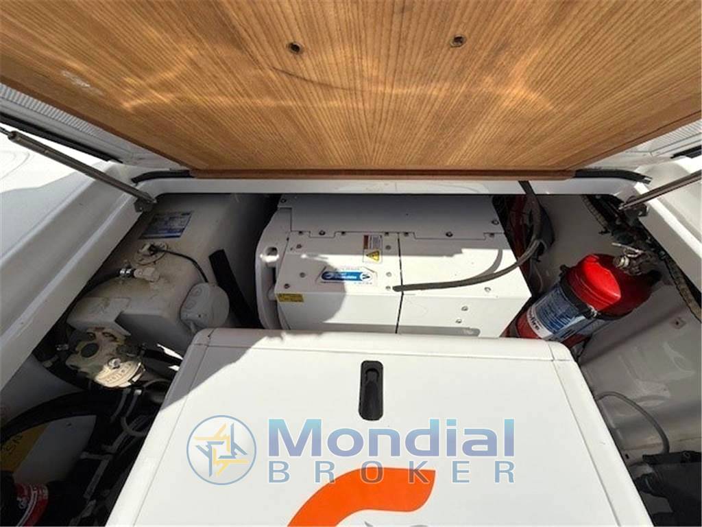 Bertram yacht 39 cc