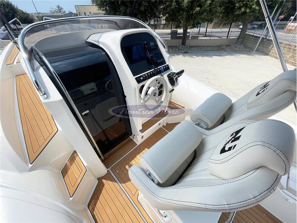 Nuova jolly Prince 28 sport cabin