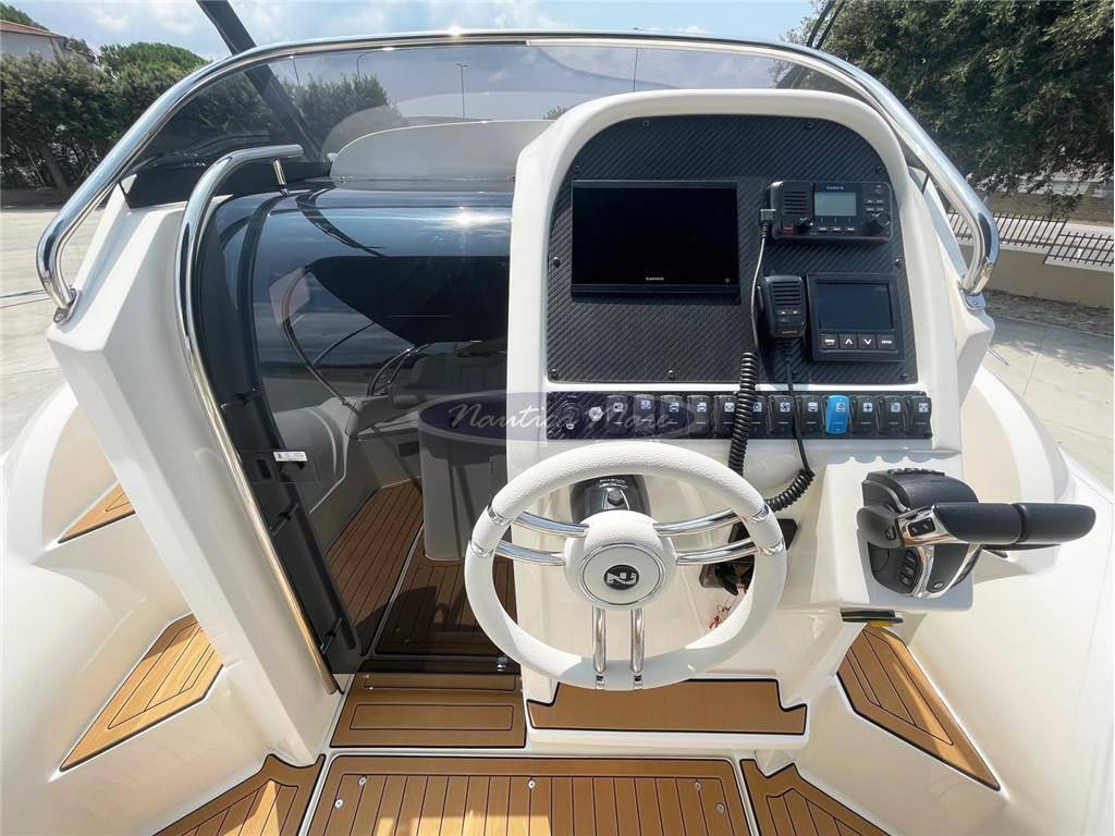Nuova jolly Prince 28 sport cabin