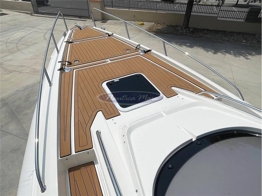 Nuova jolly Prince 28 sport cabin