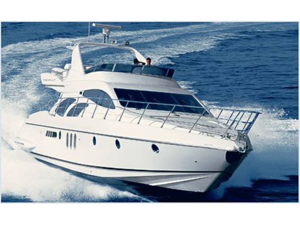 Azimut Az 62
