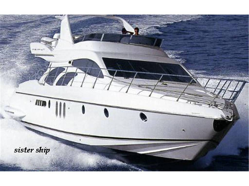 Azimut 62