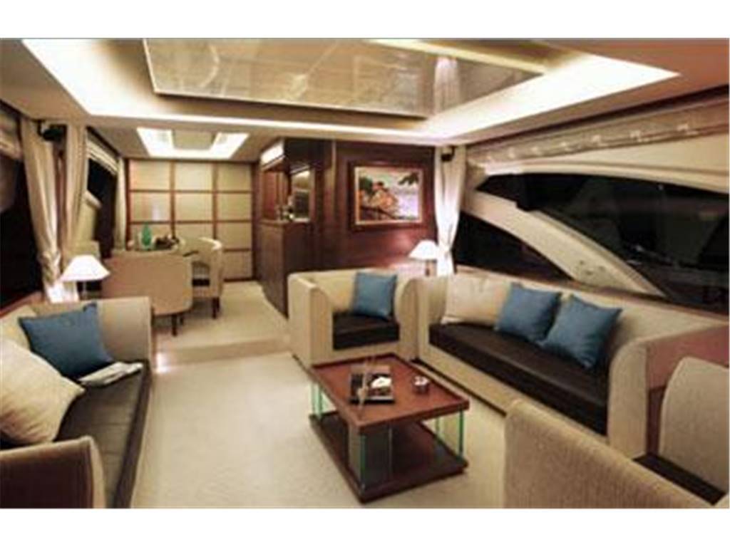 Azimut 75