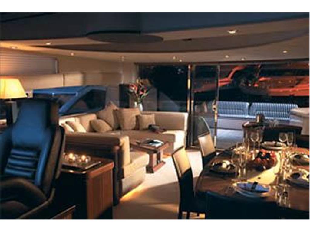 Sunseeker Predator 82
